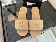 Kitlife Chanel Beige CC Logo Turnlock Slides - 1