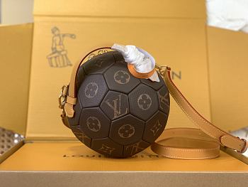 Kitlife Louis Vuitton Soccer Ball Bag Brown Monogram M13894 19x19x19cm