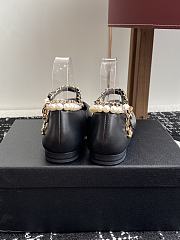 Kitlife Chanel Mary Janes Black Lambskin, Black Patent Calfskin, Imitation Pearls & Metal Shoes - 2