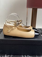 Kitlife Chanel Mary Janes Beige Lambskin, Black Patent Calfskin, Imitation Pearls & Metal Shoes - 1
