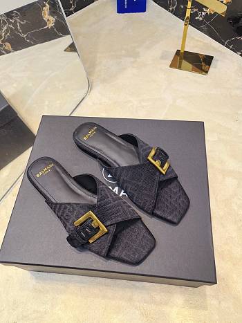 Kitlife Balmain Square-toe Slippers Black