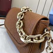 Kitlife Gucci GG Emblem Shoulder Bag In Brown GG Leather 847448 20.5x13x7cm - 4