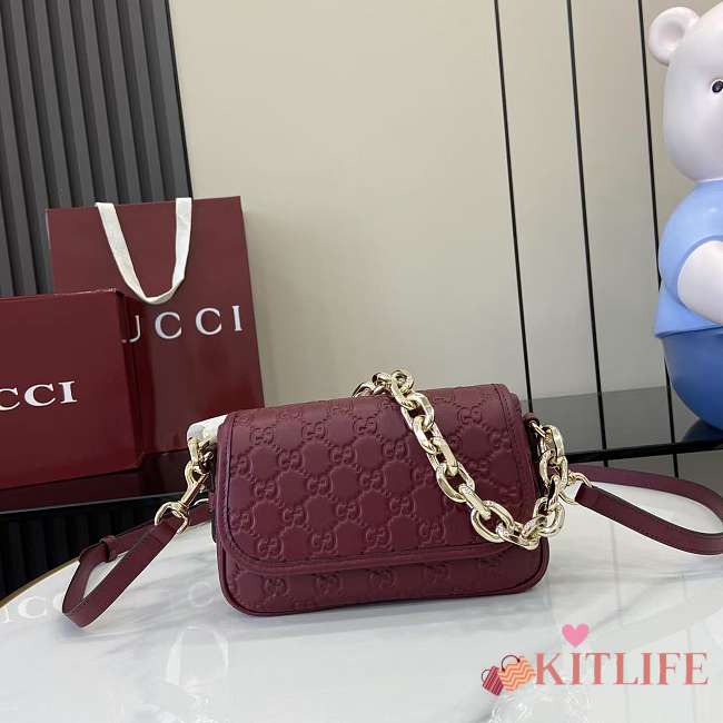 Kitlife Gucci GG Emblem Shoulder Bag In Red GG Leather 847448 20.5x13x7cm - 1