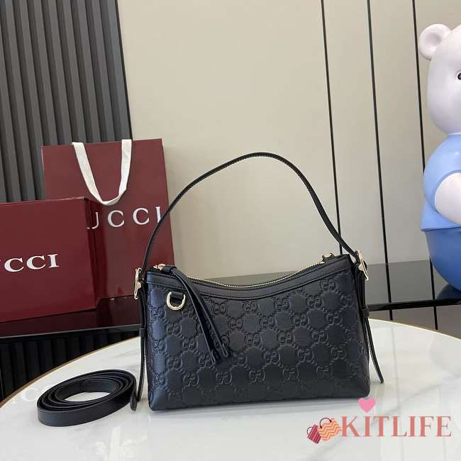 Kitlife Gucci GG Emblem Small Shoulder Bag Black 847450 22x14x8cm - 1