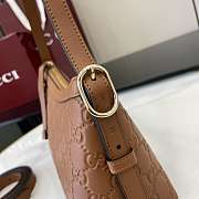 Kitlife Gucci GG Emblem Small Shoulder Bag Brown 847450 22x14x8cm - 3