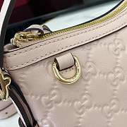 Kitlife Gucci GG Emblem Small Shoulder Bag Pink 847450 22x14x8cm - 2