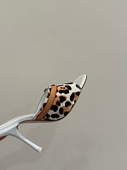Kitlife Louis Vuitton 6AM Leopard Print Mules in White - 4