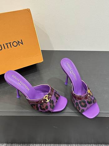 Kitlife Louis Vuitton 6AM Leopard Print Mules in Purple 