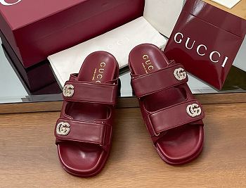 Kitlife Gucci Sandals With Crystal Double G in Burgundy