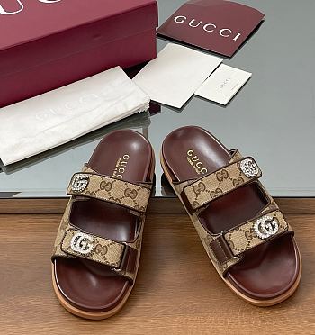 Kitlife Gucci Sandals With Crystal Double G in Beige