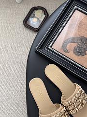 Kitlife Chanel 25C Chain Slides in Beige - 4