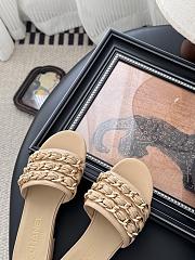 Kitlife Chanel 25C Chain Slides in Beige - 3