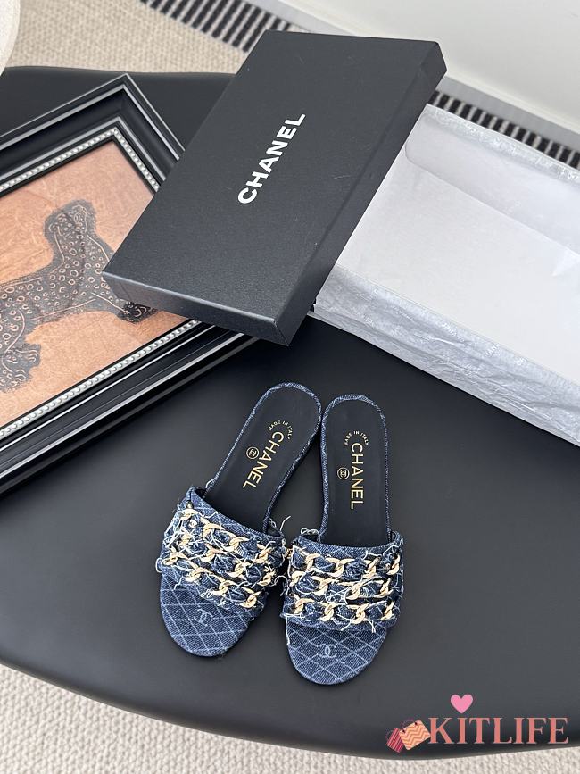 Kitlife Chanel 25C Chain Slides in Dark Blue - 1