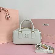 Kitlife Miu Miu Arcadie Leather Bag White 500142 22x10.5x7.5cm - 1
