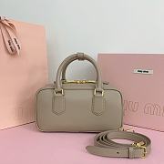 Kitlife Miu Miu Arcadie Leather Bag Beige 500142 22x10.5x7.5cm - 4