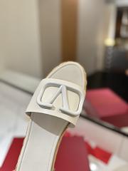 Kitlife Valentino Garavani Vlogo White Leather Espadrille Slides - 6