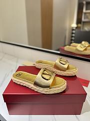 Kitlife Valentino Garavani Vlogo Gold Leather Espadrille Slides - 5