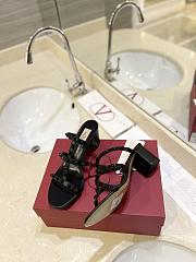 Kitlife Valentino Garavani Rockstud Sandals In Black Calfskin  - 4