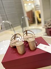 Kitlife Valentino Garavani Rockstud Sandals In Beige Calfskin - 6
