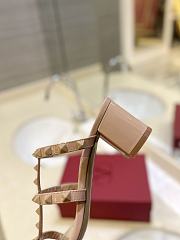 Kitlife Valentino Garavani Rockstud Sandals In Beige Calfskin - 4