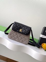 Kitlife Chanel Flap Shoulder Bag Grey Suede Calfskin and Black Shiny Lambskin 15x18.5x5.5cm - 1