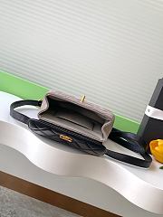 Kitlife Chanel Flap Shoulder Bag Grey Suede Calfskin and Black Shiny Lambskin 15x18.5x5.5cm - 4