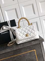 Kitlife Chanel 25A Coco Bag Gold Diamond Hollow Handle Bag White 19cm - 1