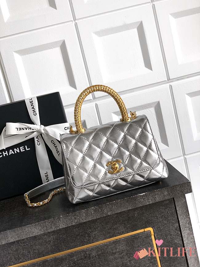 Kitlife Chanel 25A Coco Bag Gold Diamond Hollow Handle Bag Silver 19cm - 1