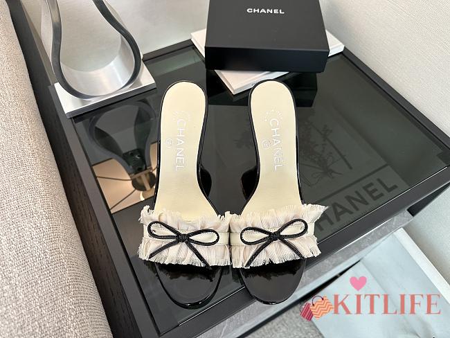 Kitlife Chanel Vintage Shoes White & Black - 1