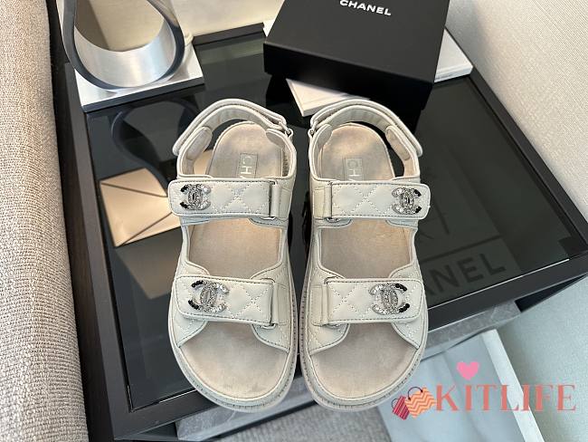 Kitlife Chanel 25P Velcro Sandals White - 1