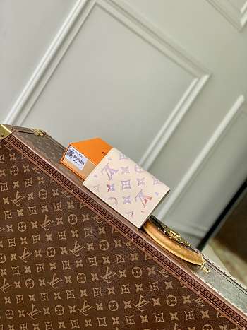 Kitlife Louis Vuitton Passport Cover Dream Beige M25917 10x14x2.5cm