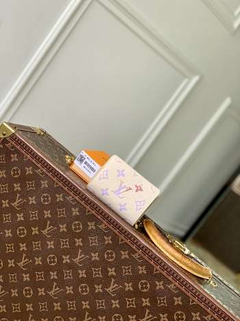 Kitlife Louis Vuitton Cléa Wallet Dream Beige M25595 11x8.5x3.5cm