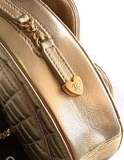 Kitlife Chanel 25B Heart Bag Gold 18x19x5.5cm - 4