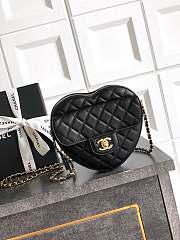 Kitlife Chanel 25B Heart Bag Black 18x19x5.5cm - 1