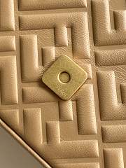 Kitlife Fendi Baguette Medium Chain Bag Beige Nappa Leather 24x7x14.5cm - 3