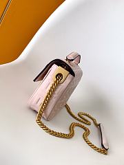 Kitlife Fendi Baguette Medium Chain Bag Pink Nappa Leather 24x7x14.5cm - 3