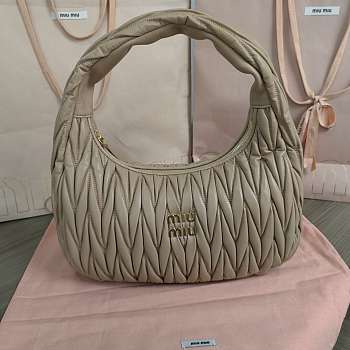 Kitlife Miu Miu Wander Matelassé Begie Nappa Leather Hobo Bag 29x24x10cm