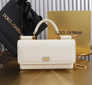 Kitlife Dolce & Gabbana White Leather Chain-strap Crossbody Bag 20x11x3cm