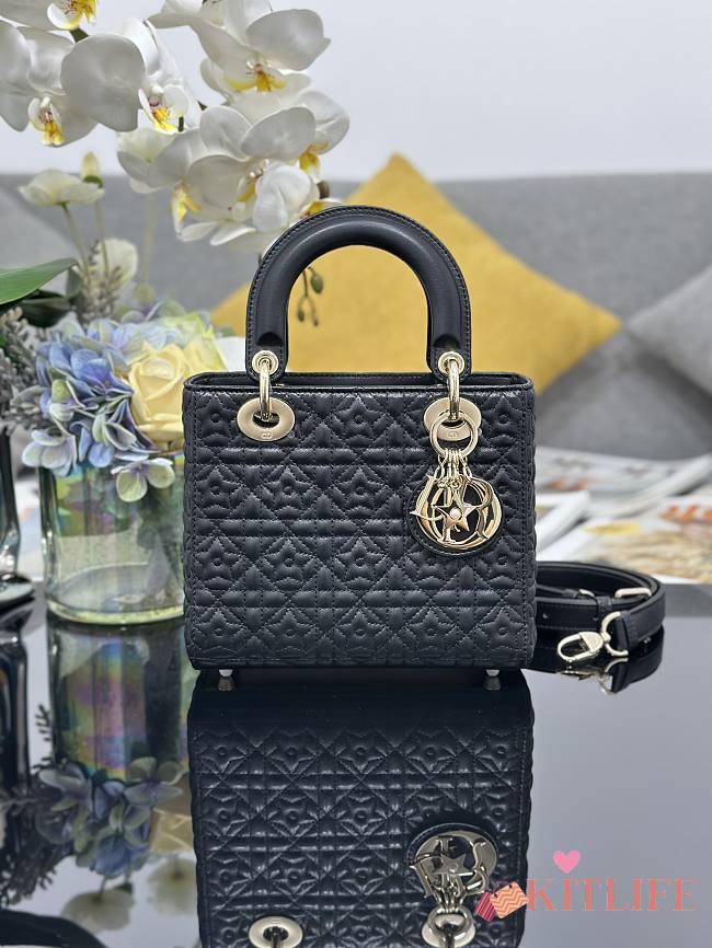 Kitlife Dior Lady Four-Track Lambskin Lucky Star Bag Black M0538 20x17x8cm - 1