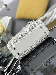 Kitlife Dior Lady Bag Three-panel Embroidery With White Silver And Diamond Beads M0505 17x15x7cm - 5