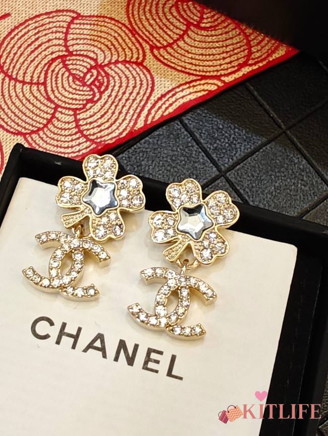 Kitlife Chanel 25P Four-Leaf Clover Five-Pointed Star Double C Stud Earrings - 1