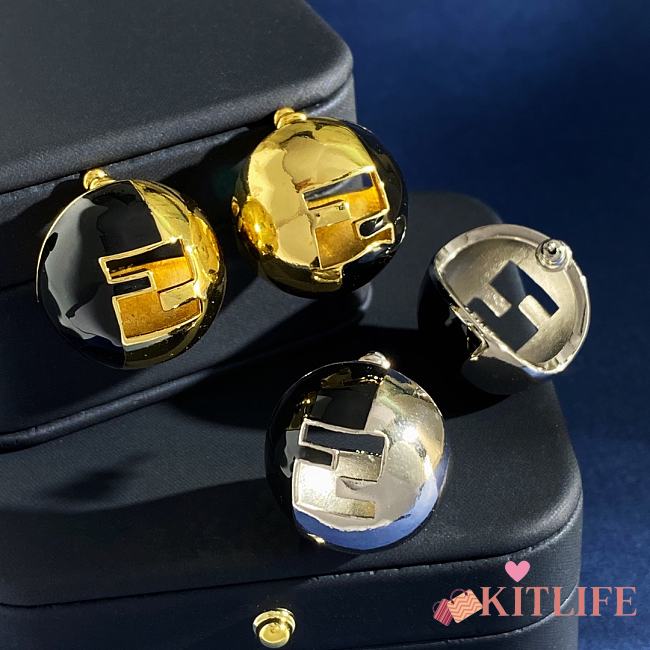 Kitlife Fendi Metal Spherical Half-black Oil Drop Earrings Gold / Silver  - 1