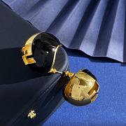 Kitlife Fendi Metal Spherical Half-black Oil Drop Earrings Gold / Silver  - 3