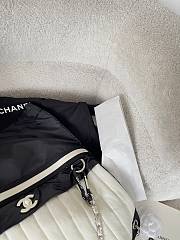 Kitlife Chanel Vintage Jennie Nylon Backpack Black & White 44x35cm - 4