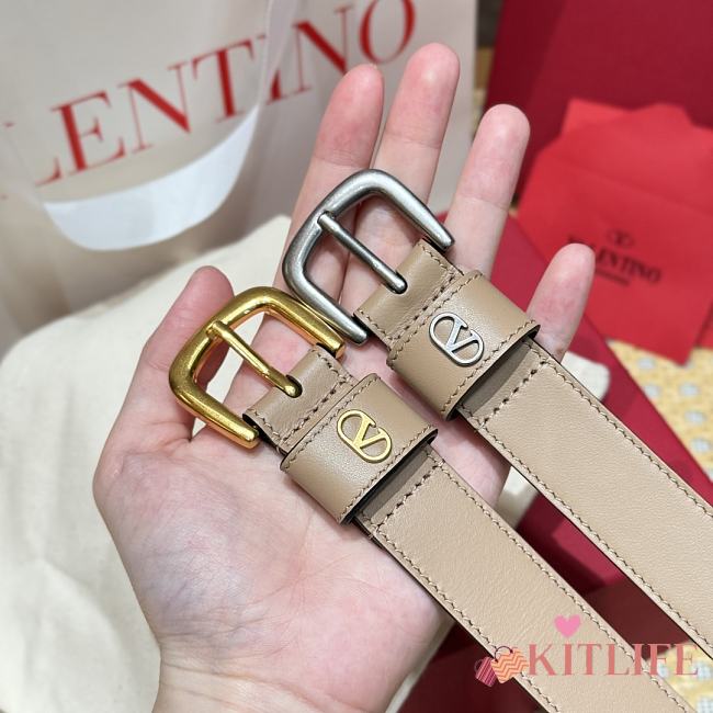 Kitlife Valentino Vlogo Signature Belt Beige With Gold / Silver Hardware 2.5cm - 1