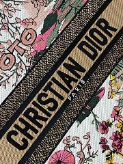 Kitlife Dior Souvenir Medium White & Pink Natural Raffia And Multicolor Book Tote 36x18x28cm - 2