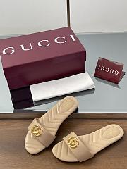 Kitlife Gucci GG Matelassé Slides Beige - 2