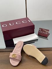 Kitlife Gucci GG Matelassé Slides Pink - 3