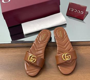 Kitlife Gucci GG Matelassé Slides Brown