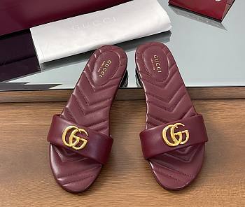 Kitlife Gucci GG Matelassé Slides Burgundy